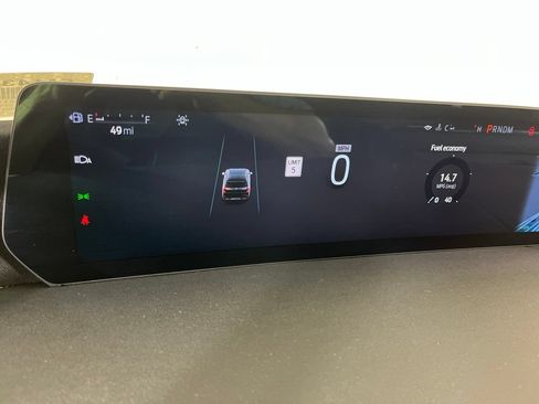 Used 2025 Ford Expedition Tremor AWD/4WD image 42