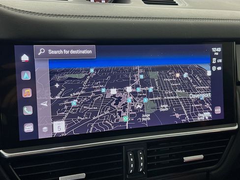 Used 2023 Porsche Cayenne GTS image 13