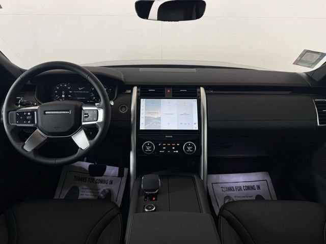 Used 2026 Land Rover Discovery S AWD/4WD image 25