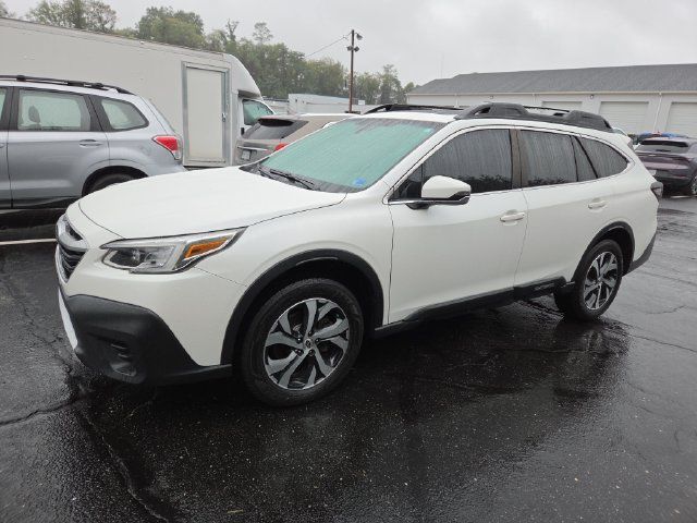 Used 2022 Subaru Outback Limited XT AWD/4WD image 3