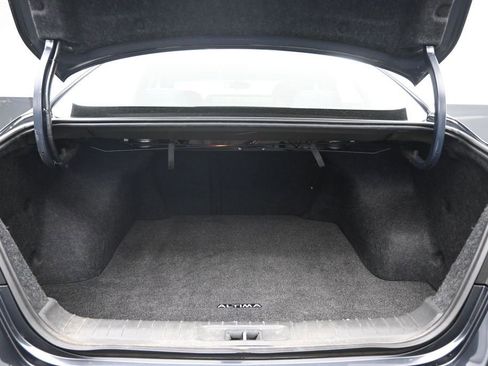 Used 2014 Nissan Altima 2.5 SV FWD image 17