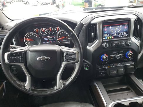 Used 2019 Chevrolet Silverado 1500 RST image 33