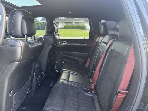 Used 2019 Jeep Grand Cherokee SRT AWD/4WD image 20
