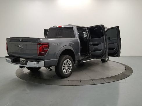 Used 2025 Ford F150 Lariat w/ Equipment Group 501A Mid AWD/4WD image 16
