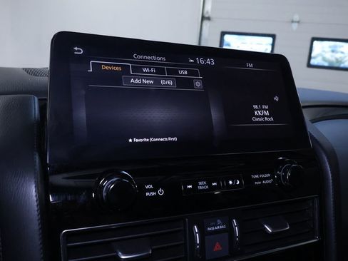 Used 2022 Nissan Armada SV AWD/4WD image 26