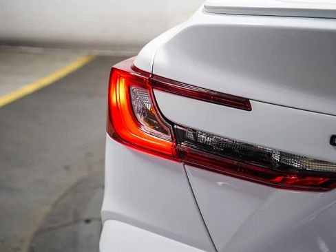 Used 2026 Toyota Camry SE image 13