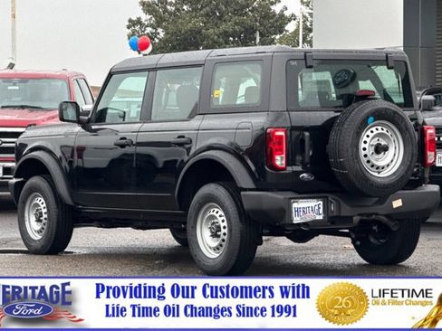 New 2025 Ford Bronco 4-Door image 6