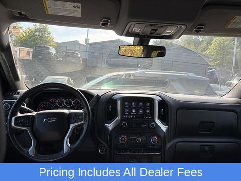 Used 2019 Chevrolet Silverado 1500 LT Trail Boss AWD/4WD image 5