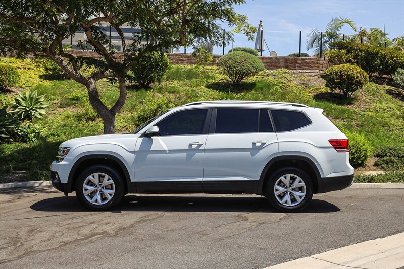 Used 2019 Volkswagen Atlas SE FWD image 2