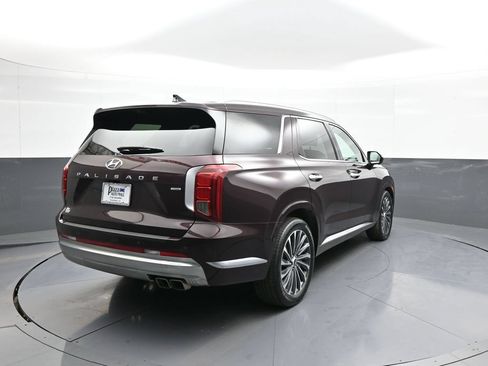 Certified 2024 Hyundai Palisade Calligraphy AWD/4WD image 6
