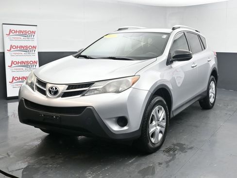 Used 2013 Toyota RAV4 LE image 4