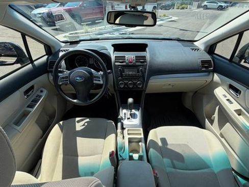Used 2014 Subaru Crosstrek 2.0i Premium w/ Moonroof Package AWD/4WD image 17