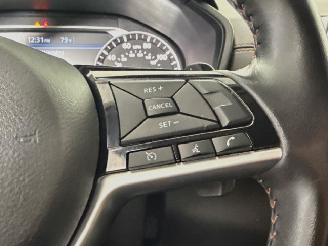 Used 2021 Nissan Altima 2.5 SR FWD image 14