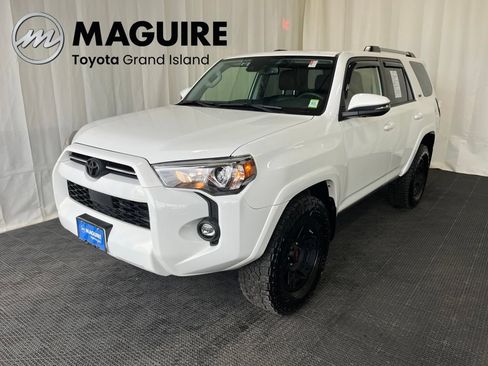 Used 2021 Toyota 4Runner SR5 Premium w/ Moonroof Package AWD/4WD image 1