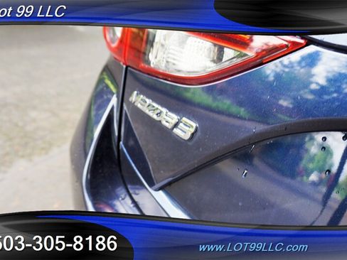 Used 2016 MAZDA MAZDA3 i Touring FWD image 31