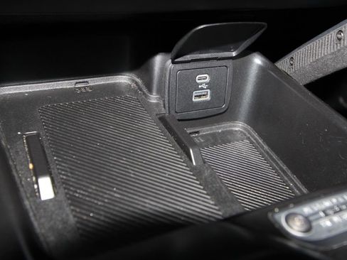 Used 2025 Ford Bronco Badlands AWD/4WD image 19