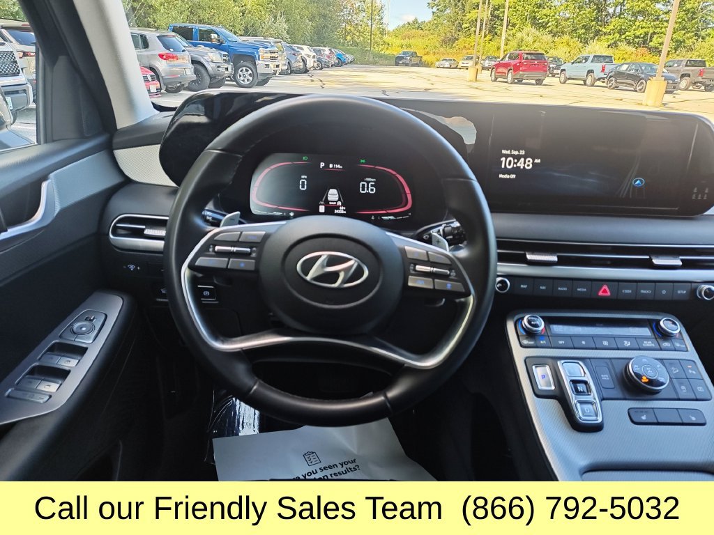 Used 2025 Hyundai Palisade SEL AWD/4WD image 14