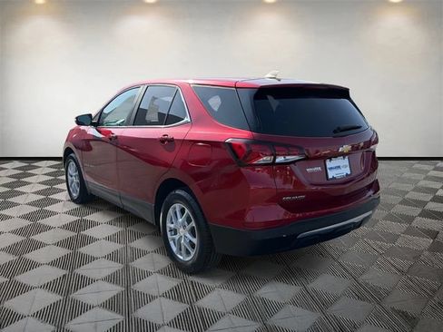 Used 2023 Chevrolet Equinox LT FWD image 7