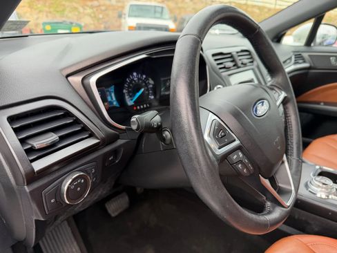 Used 2020 Ford Fusion Energi Titanium image 18