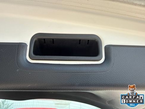 Used 2018 Honda HR-V LX image 29