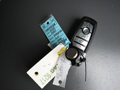 New 2025 Ford Expedition Max Platinum w/ Driver's Package image 24