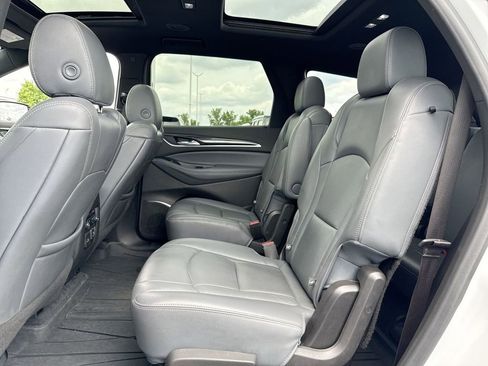 Used 2022 Buick Enclave Premium w/ Experience Buick Package AWD/4WD image 23
