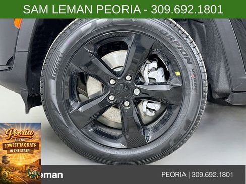 New 2025 Jeep Grand Cherokee L Limited w/ Black Appearance Package image 32