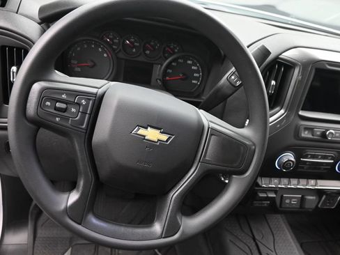 New 2026 Chevrolet Silverado 1500 Custom w/ LPO, Dark Essentials Package AWD/4WD image 16