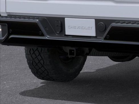New 2026 Chevrolet Silverado 1500 ZR2 AWD/4WD image 14