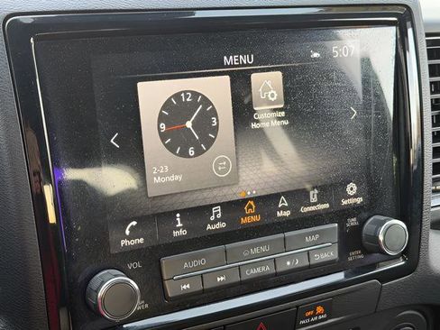 Used 2023 Nissan Frontier PRO-4X w/ Pro Convenience Package image 12