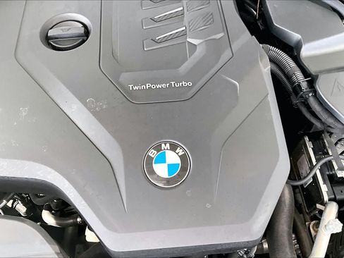 Used 2023 BMW 330i Sedan w/ Driving Assistance Package RWD image 33