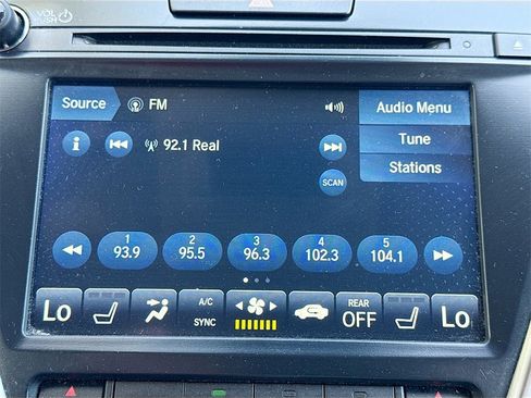 Used 2020 Acura MDX SH-AWD image 15