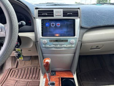 Used 2008 Toyota Camry XLE FWD image 18