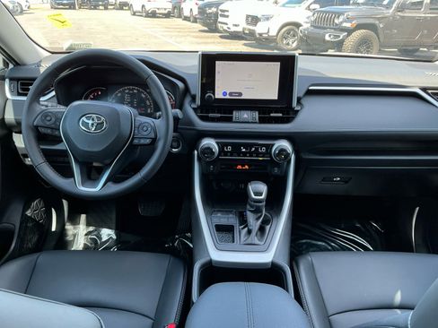 Used 2024 Toyota RAV4 XLE Premium FWD image 15