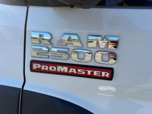 Used 2017 RAM ProMaster 2500 w/ Interior Convenience Group image 22