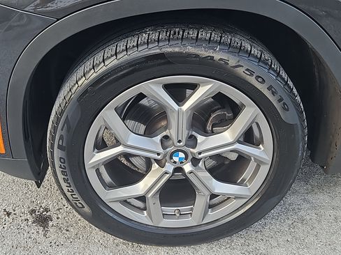 Used 2022 BMW X3 xDrive30i w/ Premium Package 2 image 4