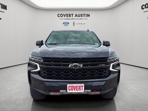 Used 2023 Chevrolet Suburban Z71 w/ Luxury Package AWD/4WD image 8