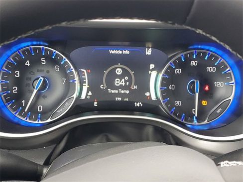 New 2026 Chrysler Pacifica Select image 20