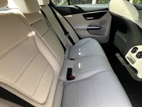 Used 2023 Mercedes-Benz C 300 Sedan image 39