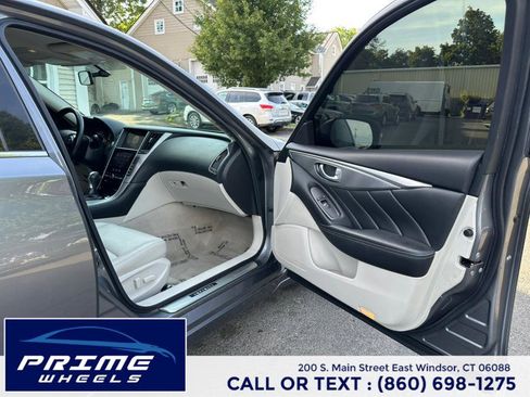 Used 2015 INFINITI Q50 Premium w/ All Weather Package image 13