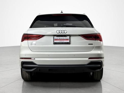 Used 2023 Audi Q3 2.0T Premium AWD/4WD image 4