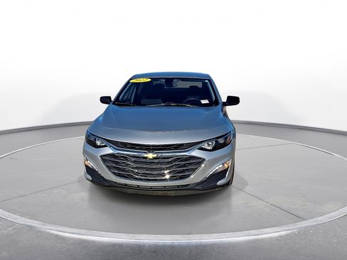 Used 2022 Chevrolet Malibu LT FWD image 3
