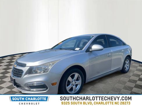 Used 2016 Chevrolet Cruze LT FWD image 1