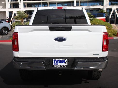 Certified 2022 Ford F150 XLT w/ Equipment Group 301A Mid image 26