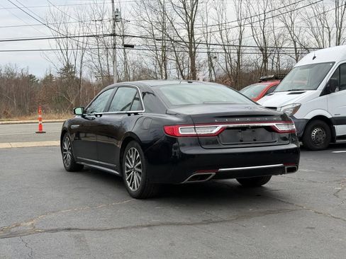 Used 2017 Lincoln Continental Select w/ Climate Package image 4