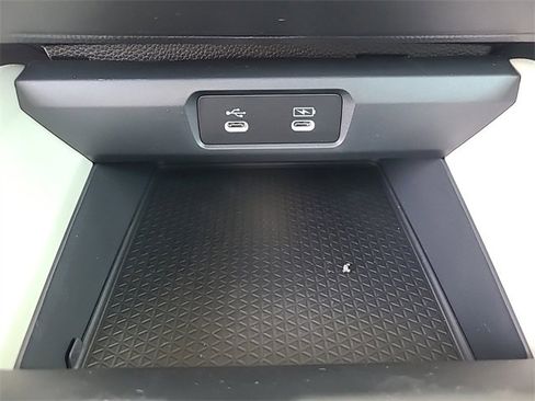 Certified 2024 Honda Accord EX image 32