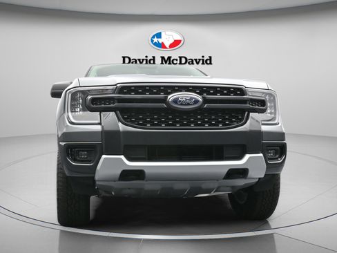 Used 2025 Ford Ranger XLT w/ FX4 Off-Road Package image 2