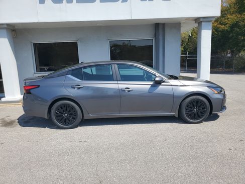 New 2026 Nissan Altima 2.5 SV w/ SV Special Edition Package FWD image 2