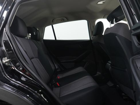 Used 2022 Subaru Crosstrek 2.0i image 12