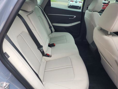 Used 2024 Hyundai Sonata SEL w/ Convenience Package FWD image 10